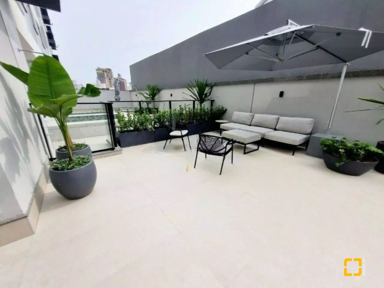 02s4v-iB7DDXo5s81596_596416a088145bf025.jpg