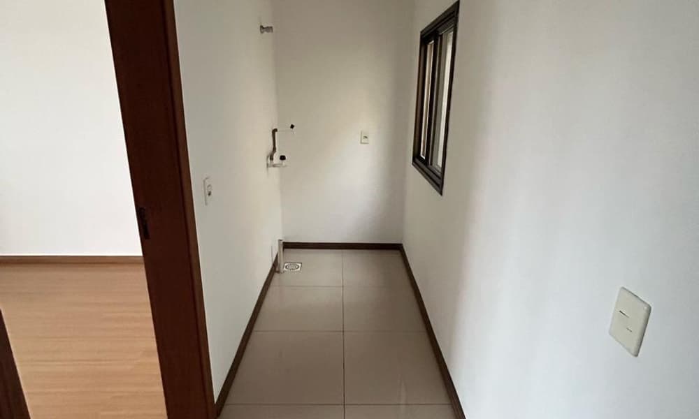 09145bad-59da-492d-9d1f-f6aad36ac8c2.jpg
