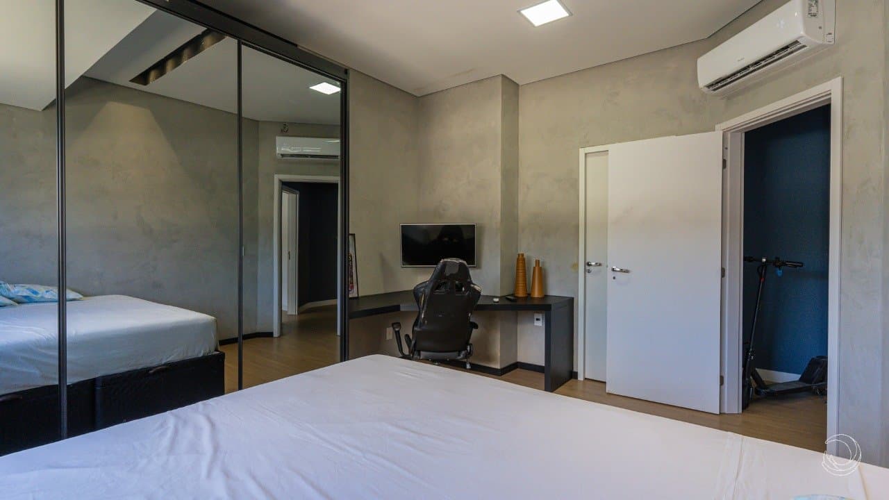 0u85cf-iDhupo5_3611267d2d55f839e5.jpg