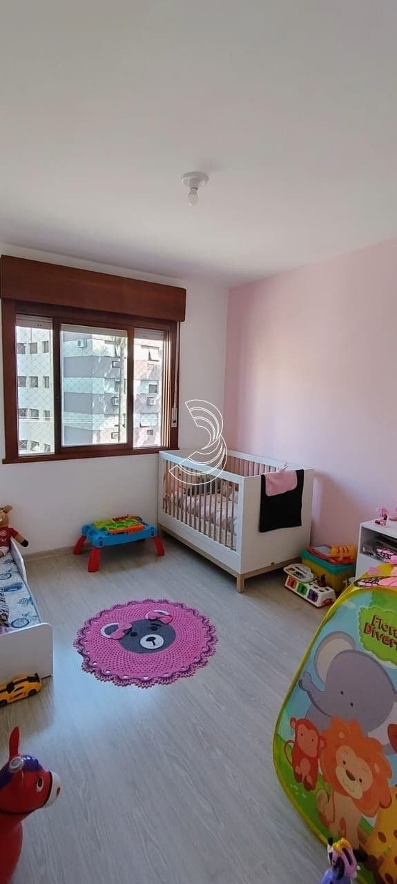 0vafeb-iQ434E444ot_625692452bbb1960.jpg