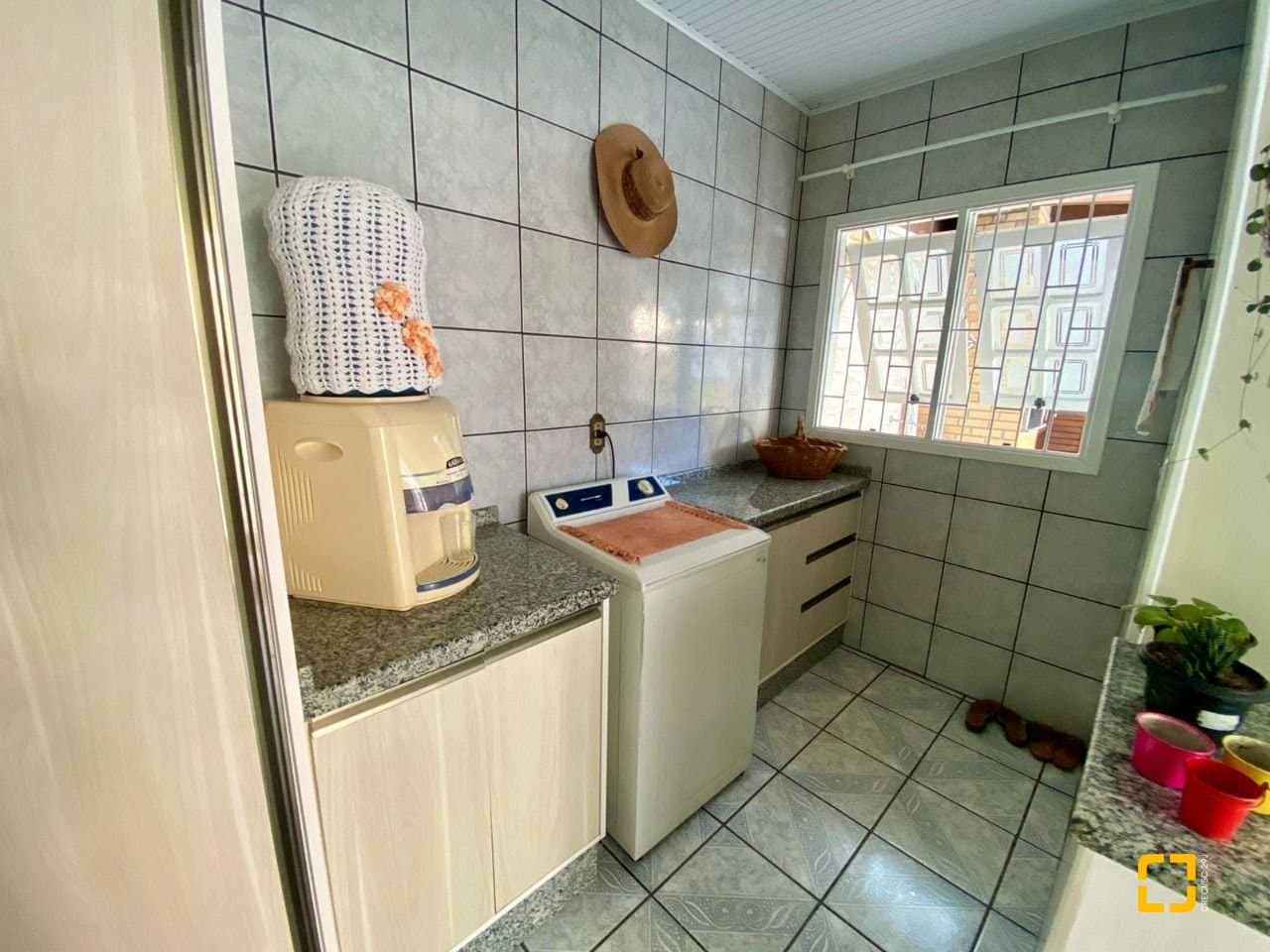 0z46y-i94x9kOstWG73R6_4863366c79f5aaedc9.jpg