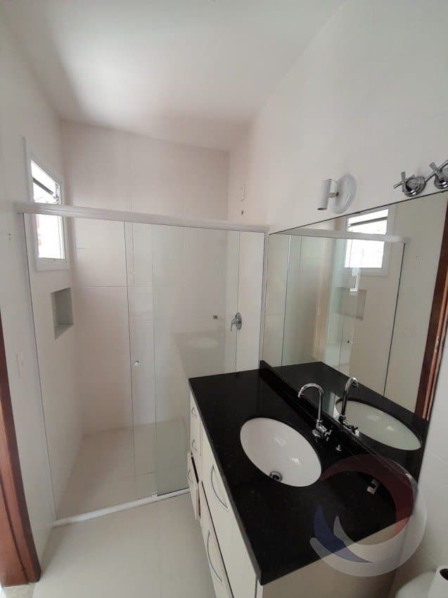 10wii-ih49h5_2758063c85b98210be.jpg