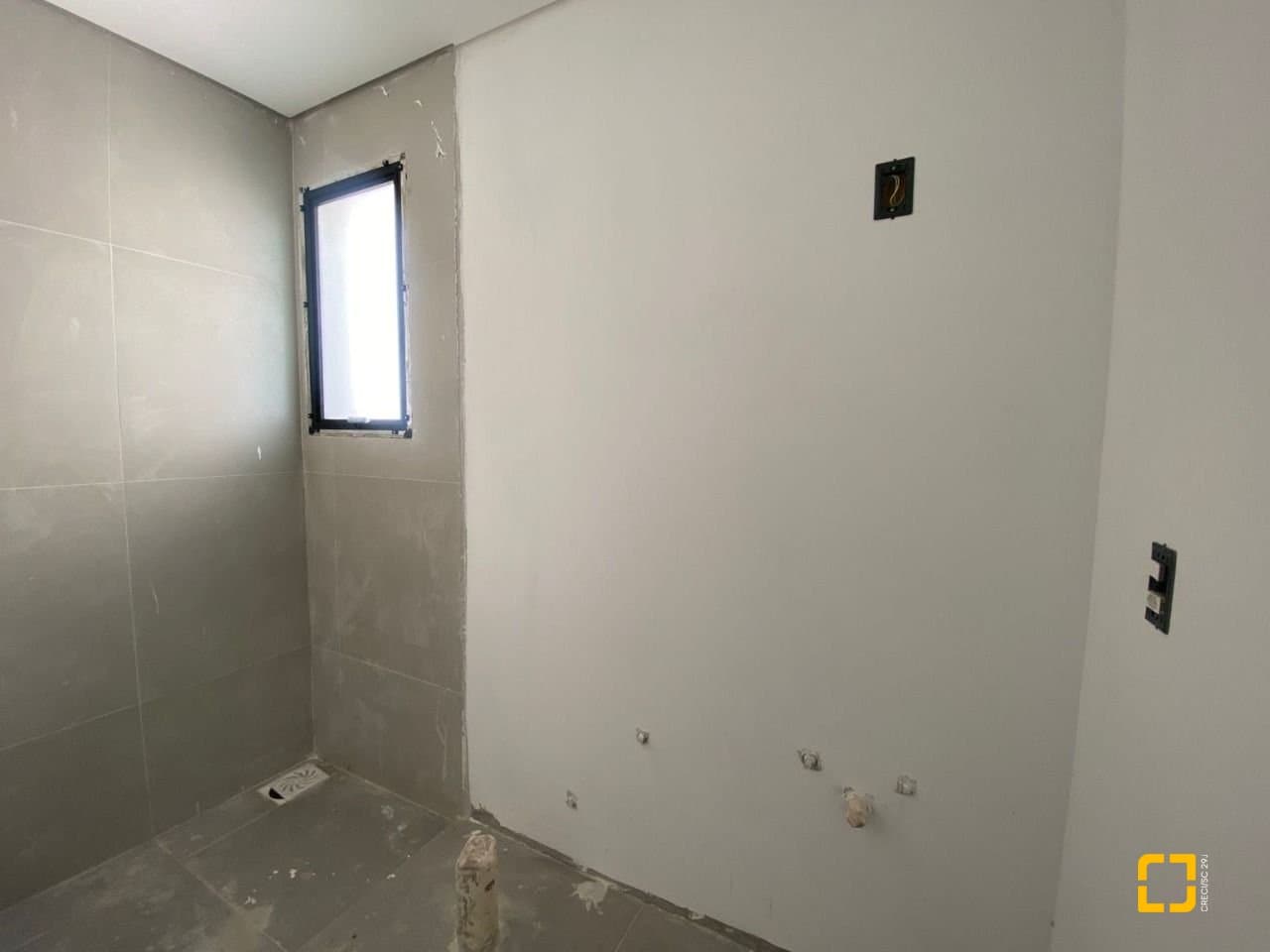 17p8hl-iEwou16_558176852c2bdc5f7a.jpg