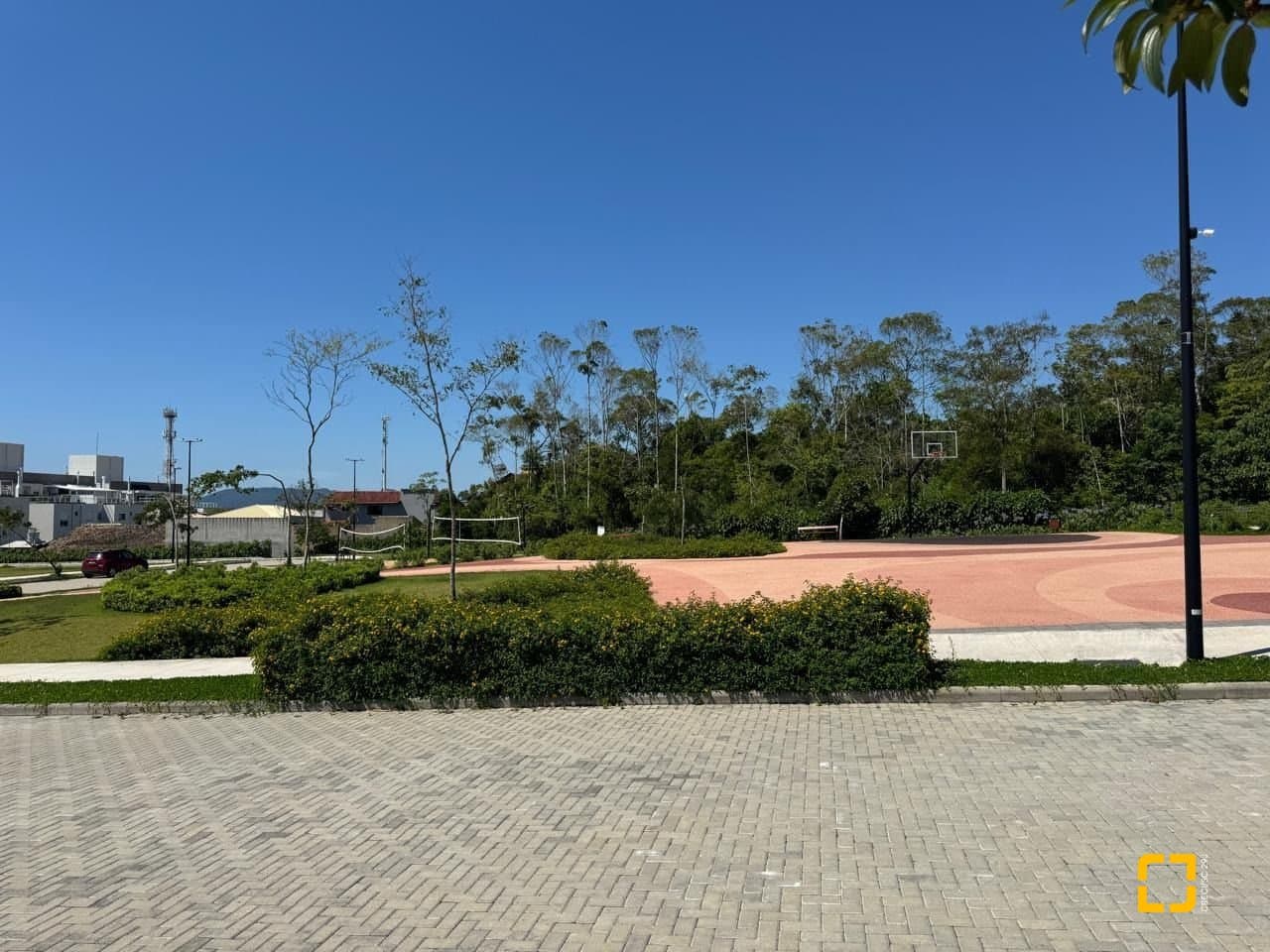 1hws3m-iBsb1ITEGg2_5809069581fe4e70a9.jpg