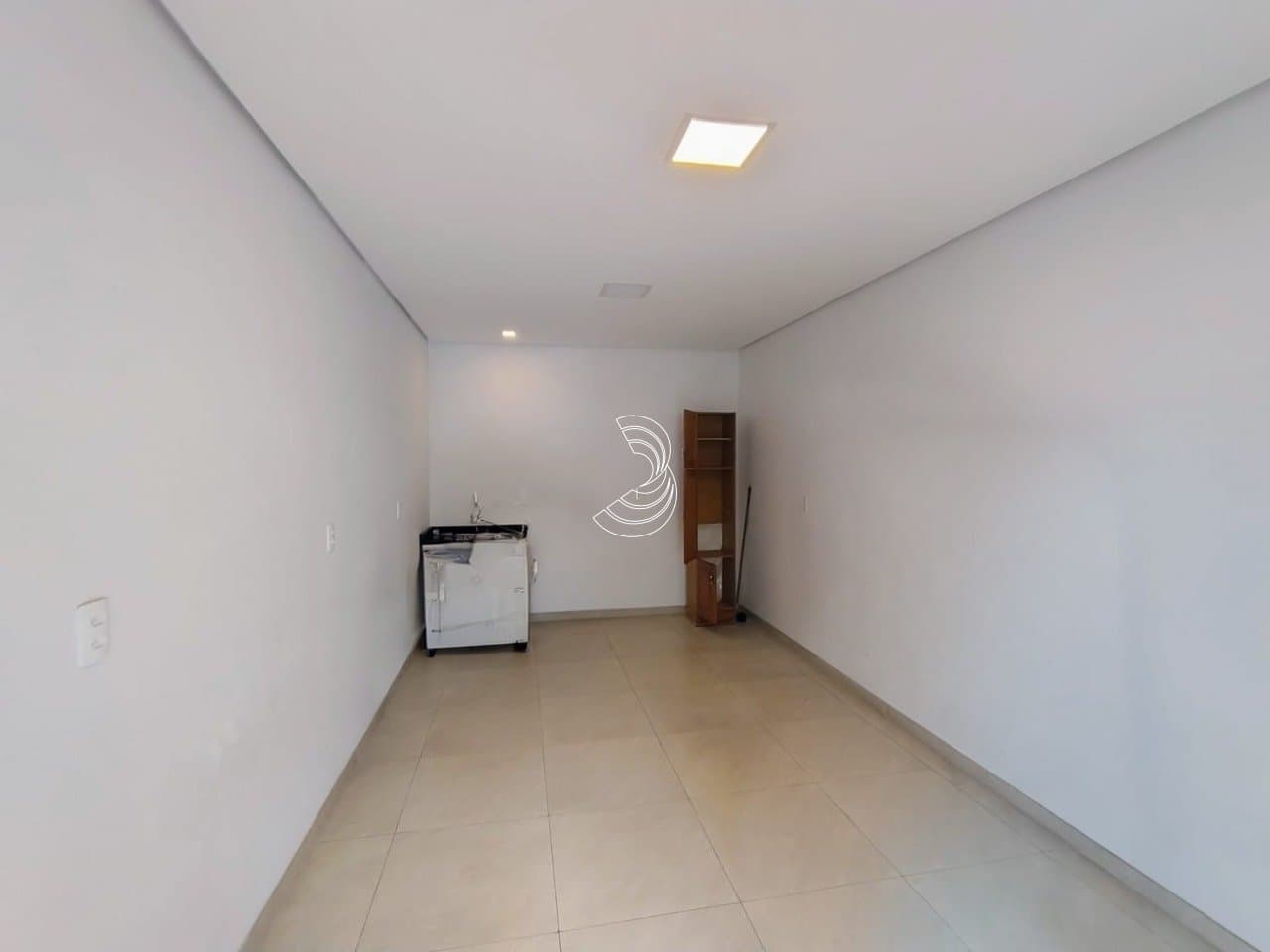 1qk7sf-i24iou_1838968ed61a71991a.jpg