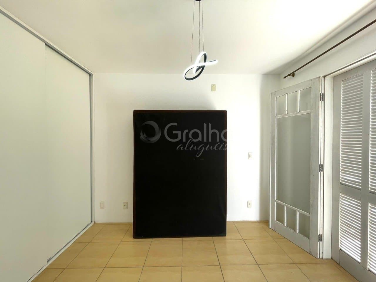 1tj1ek-i267wZ9_2868769a71fb322f54.jpg