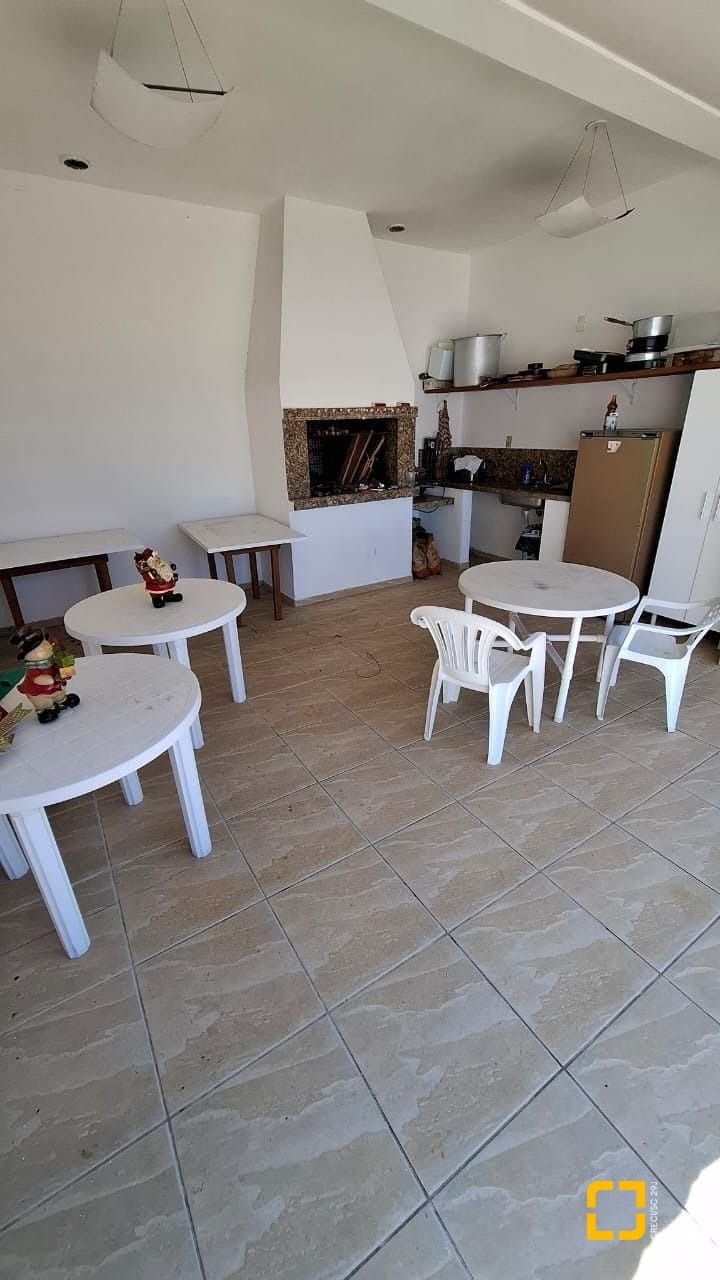 1yf83-churrasqueira.jpg