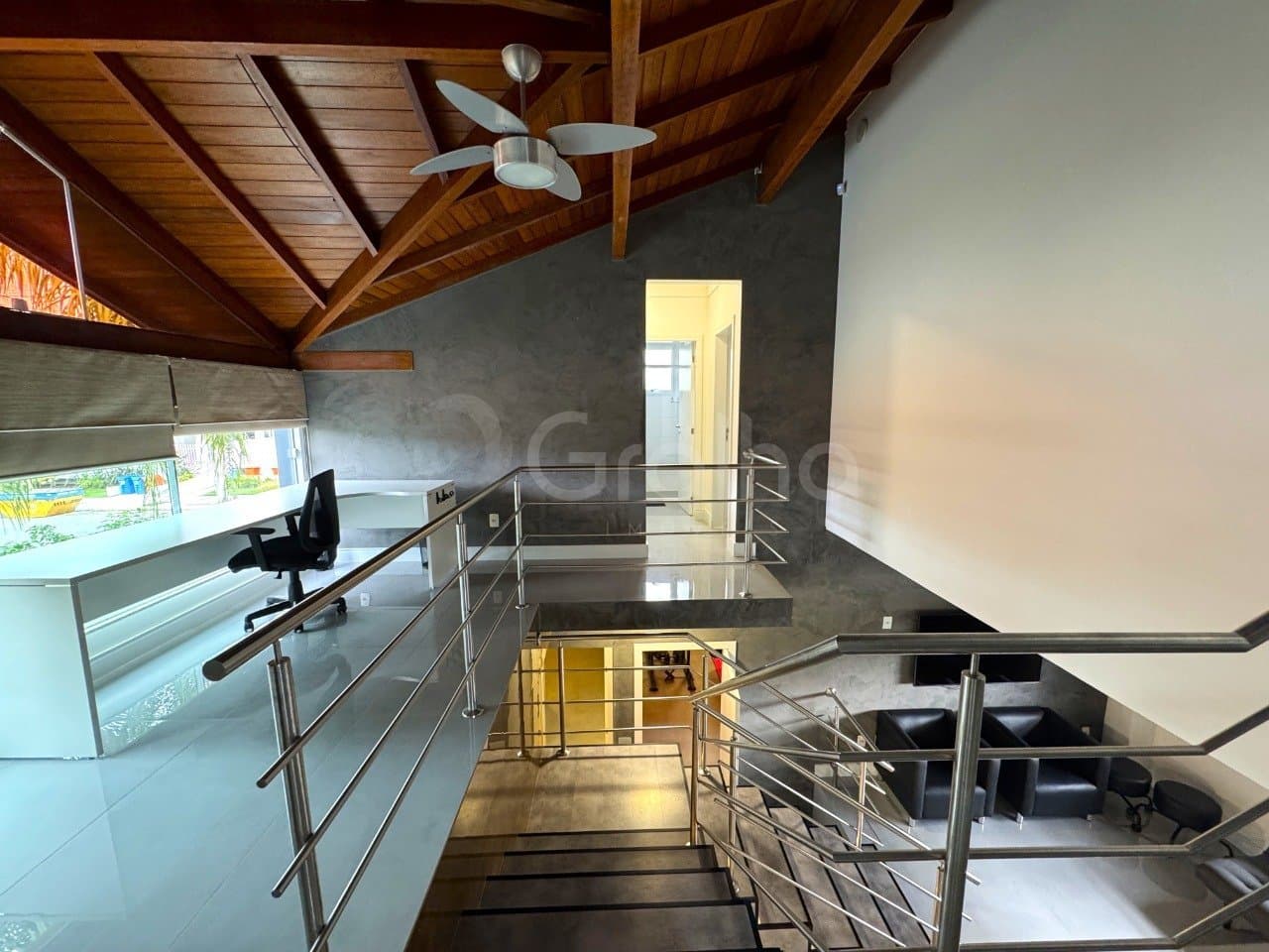 24lfdn-iN9J2_418156980934d595f7.jpg