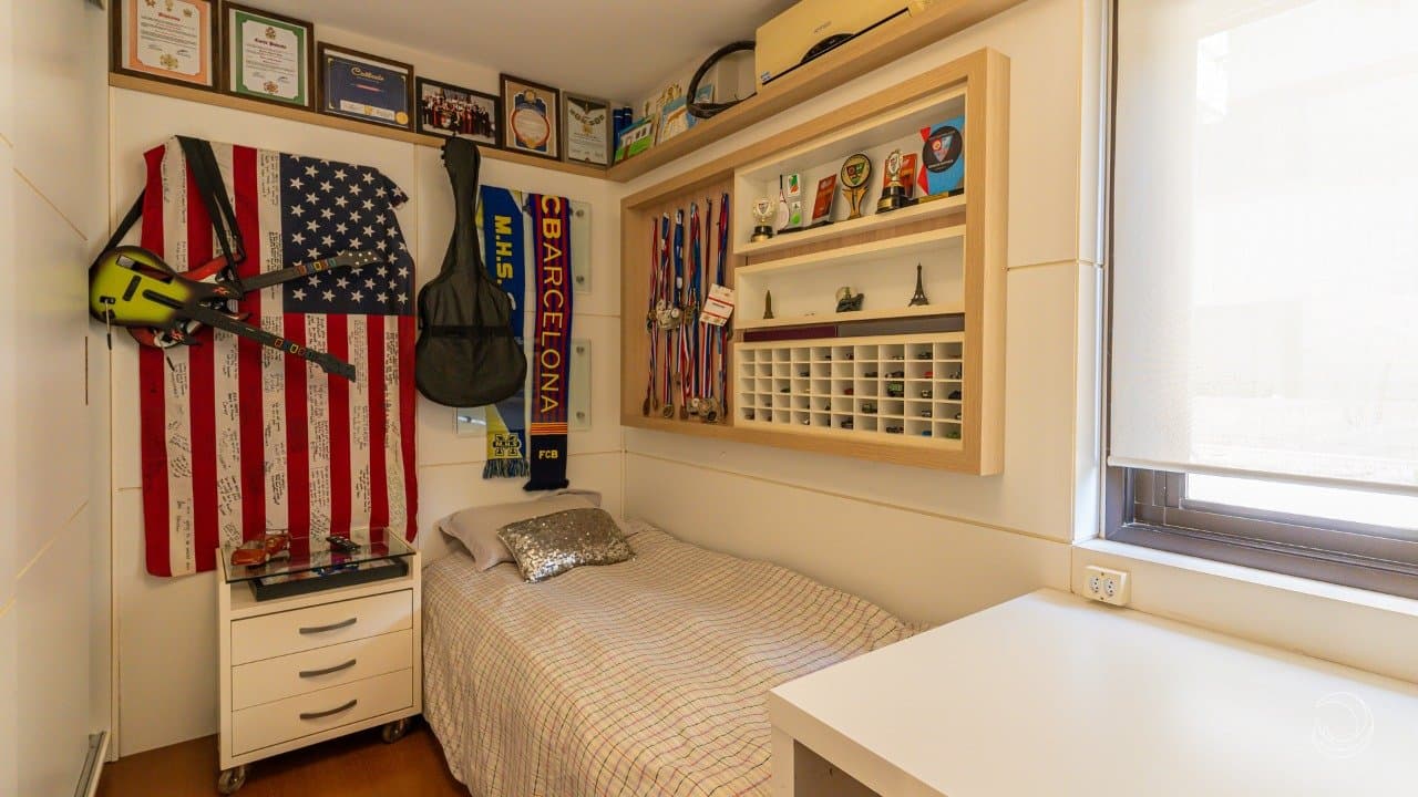 2589nk-i612h3y681_3626367d4d6d217a97.jpg