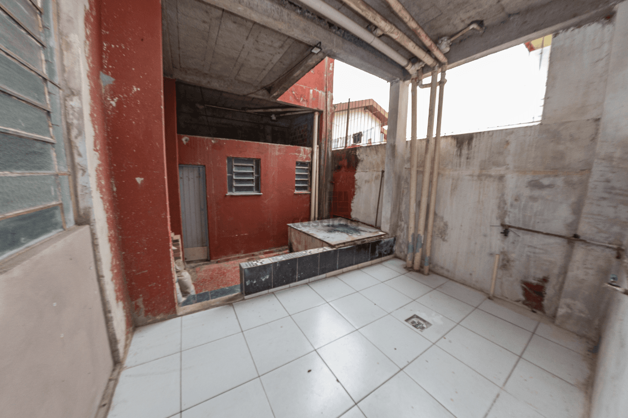 260j68-loja-no-pelotas-patio.png