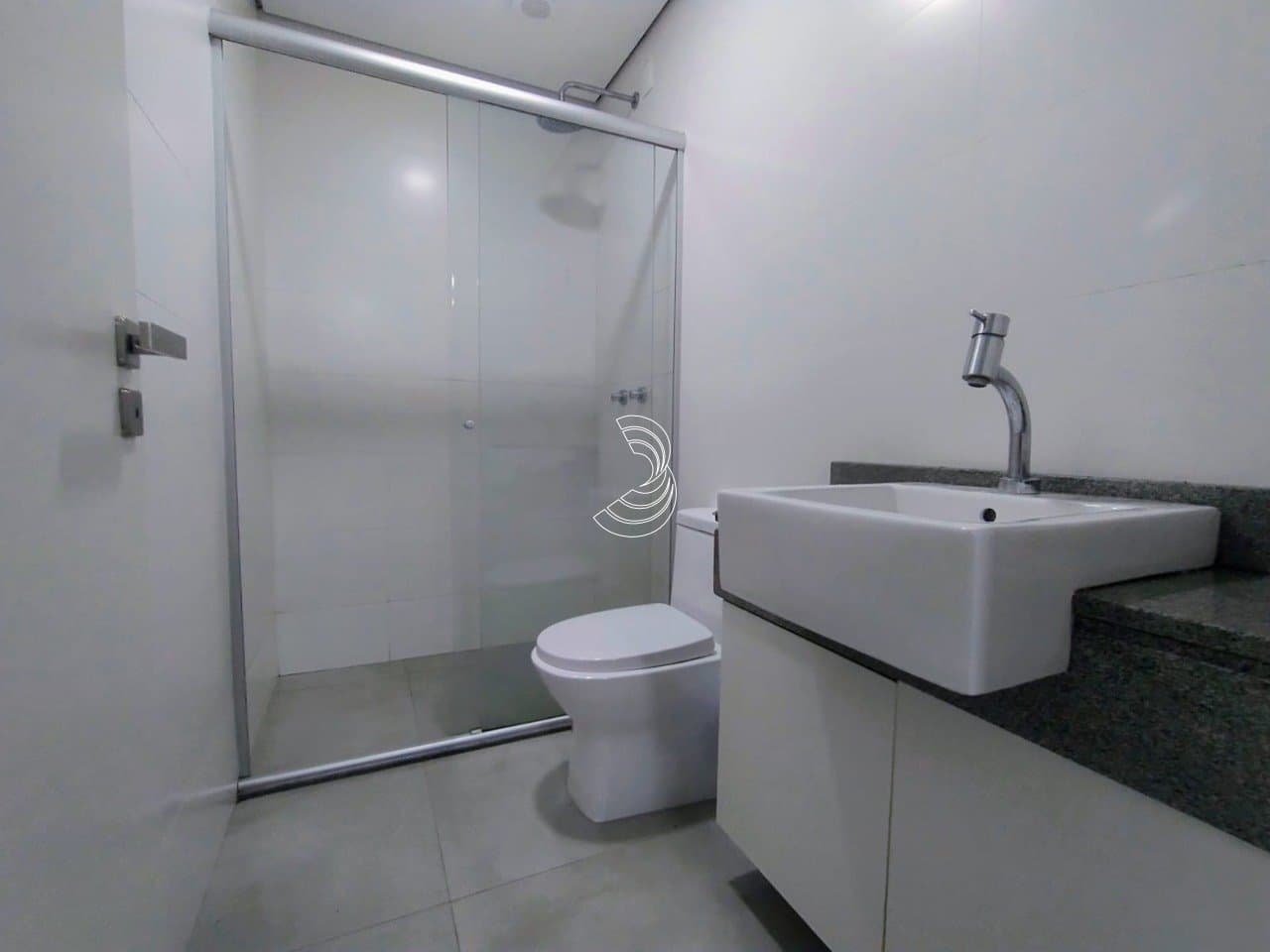 26a17m-iR4MFY_18629696e95a052616.jpg