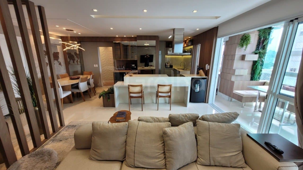 28dt-i221kgY_31793691b5a61da763.jpg