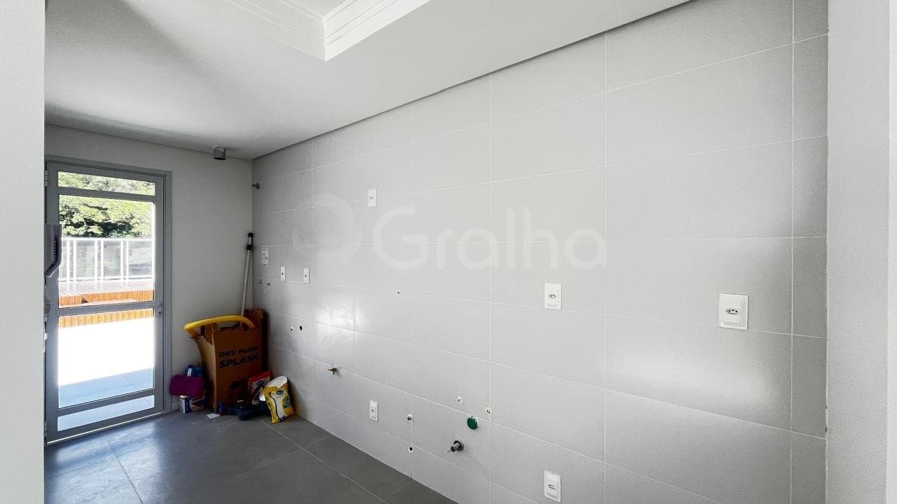2fj1z-i23t54497w8692X7_434376a14b113b5420.jpg