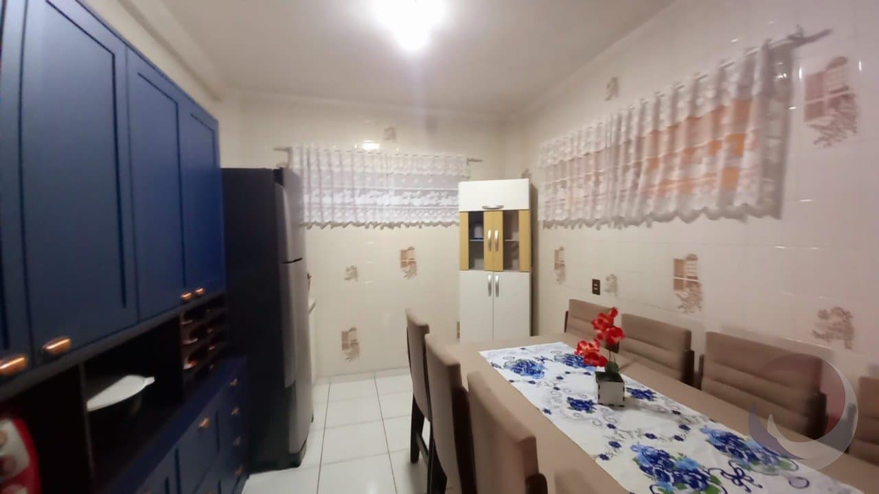 2jp9hv-i8V468VP5t1094_3053364e7b04158a1a.jpg