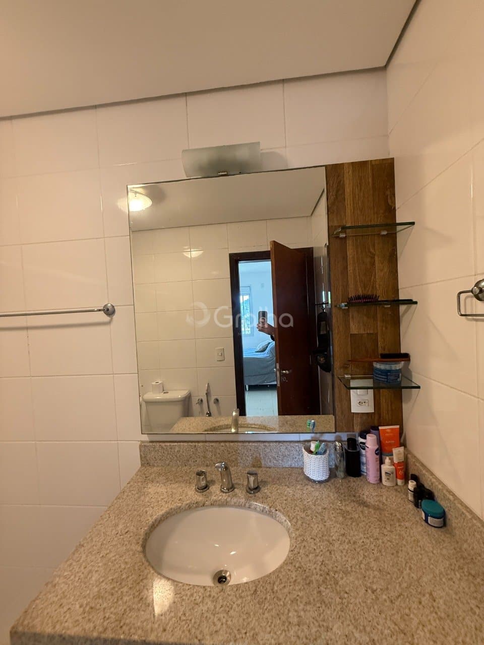 2makc-iXKP24qM4766_3967468a4647714cc1.jpg