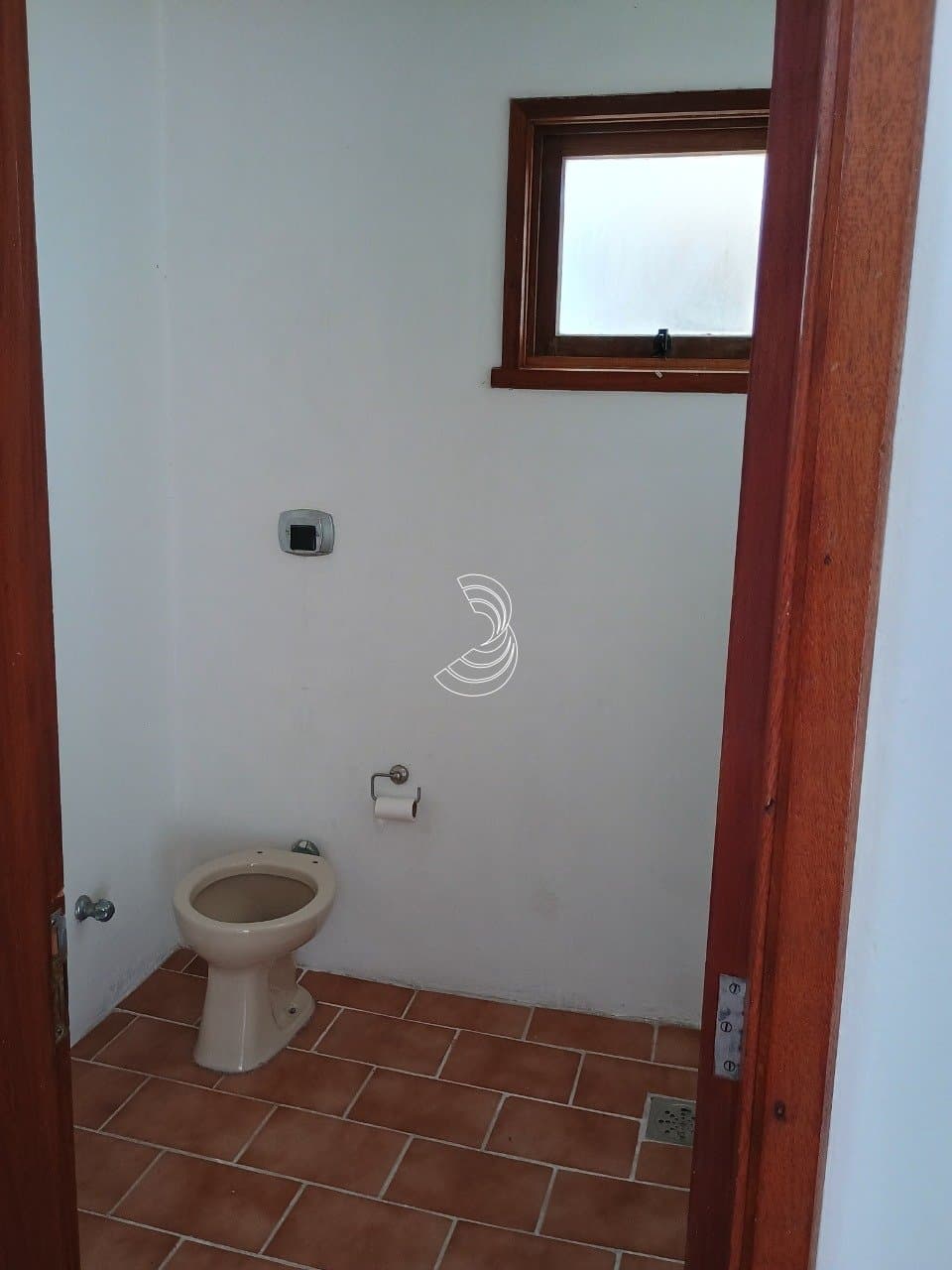 2mrxzh-iURGa_18698698b9fb82174a.jpg