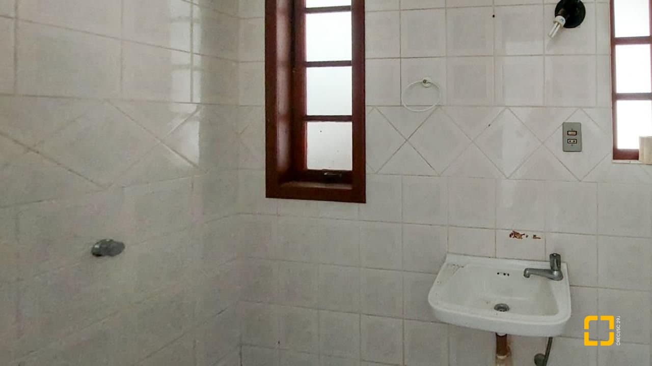 2p3dkc-i8bxysG8j_5859569a9ea897fa61.jpg