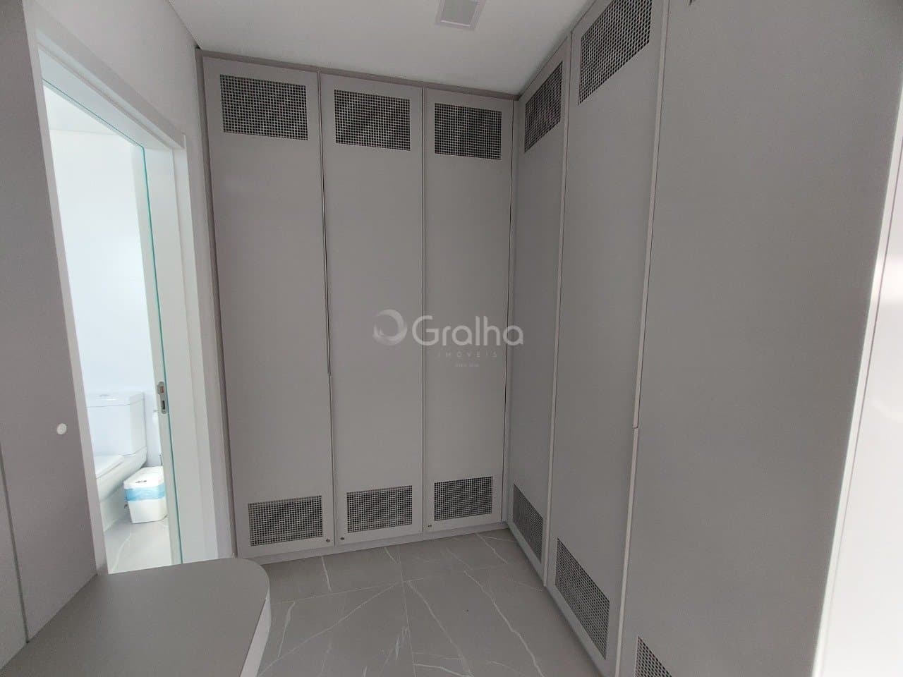 2ufb4p-iU47438LtS666h_39600689cb46ed69cc.jpg