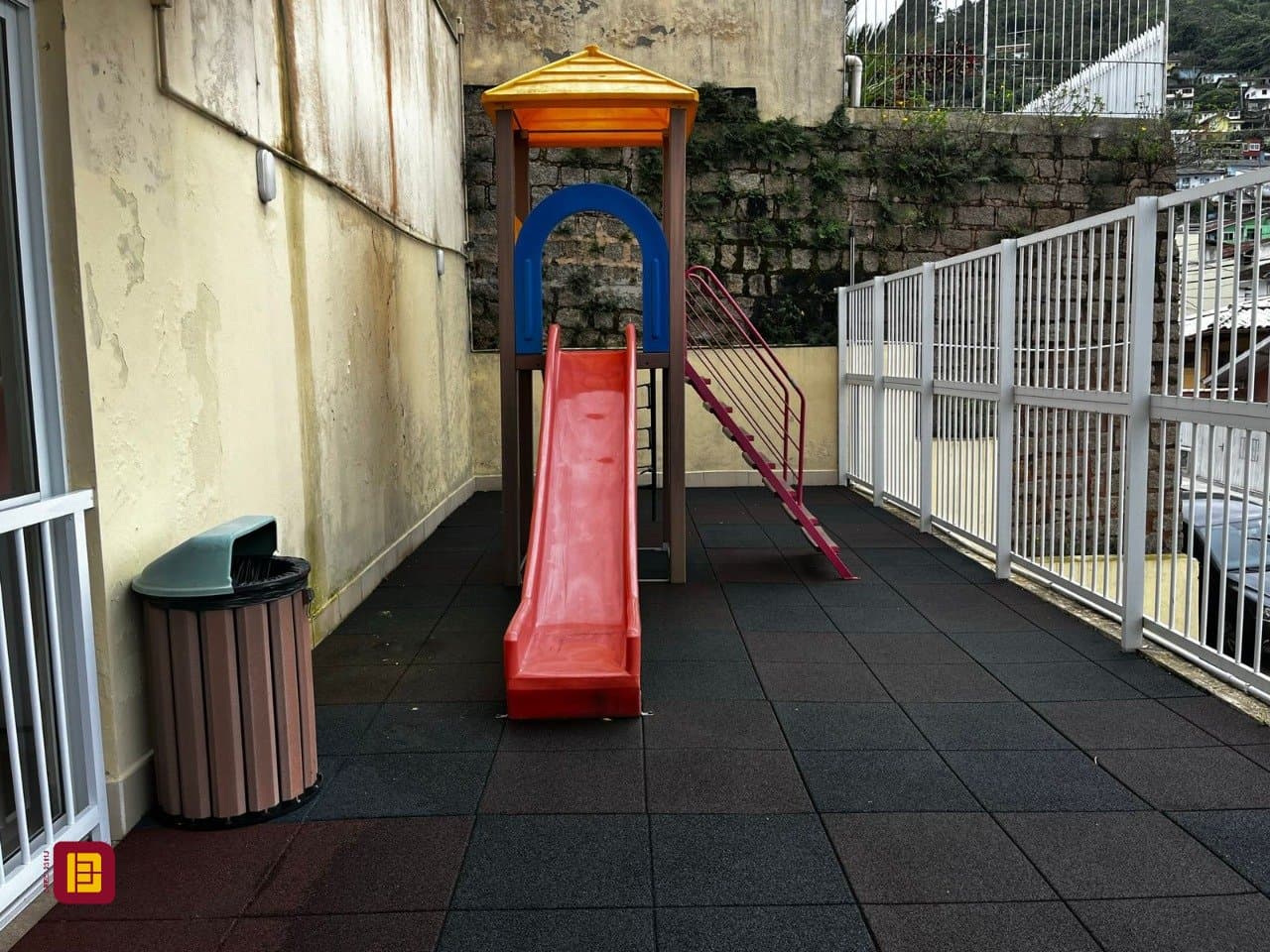 350zp-iG94bD230Oh1N36_419336551129a05bd9.jpg