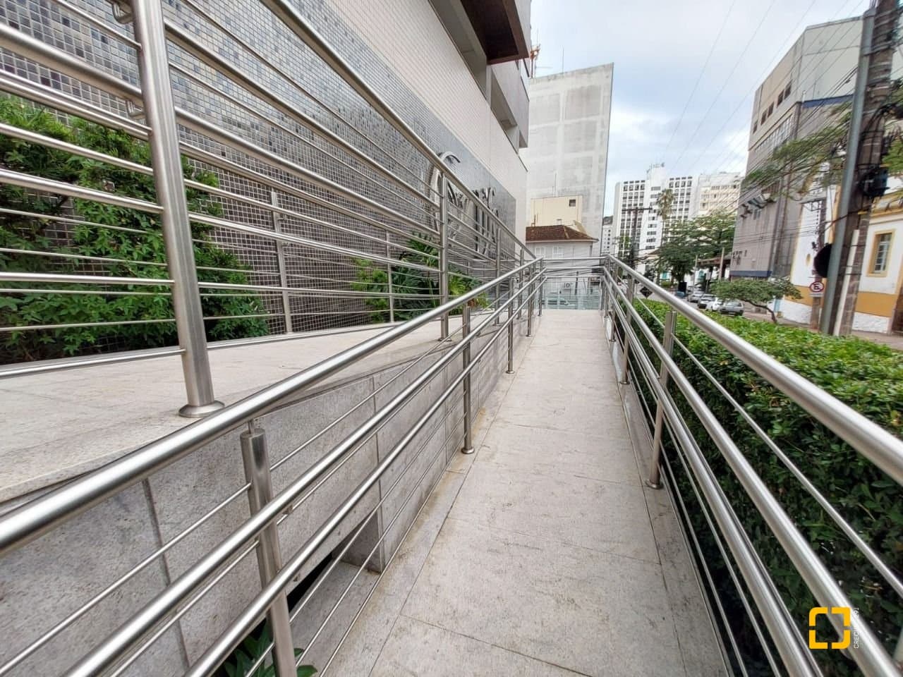 3h24z-iHU3bo2V63_51417674dc6ea0d141.jpg
