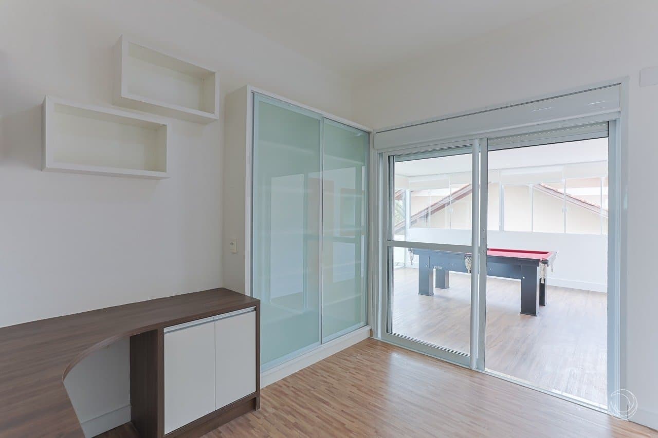3nv1ra-iT915nz7X77cL1bo35_35602678a62ea71326.jpg