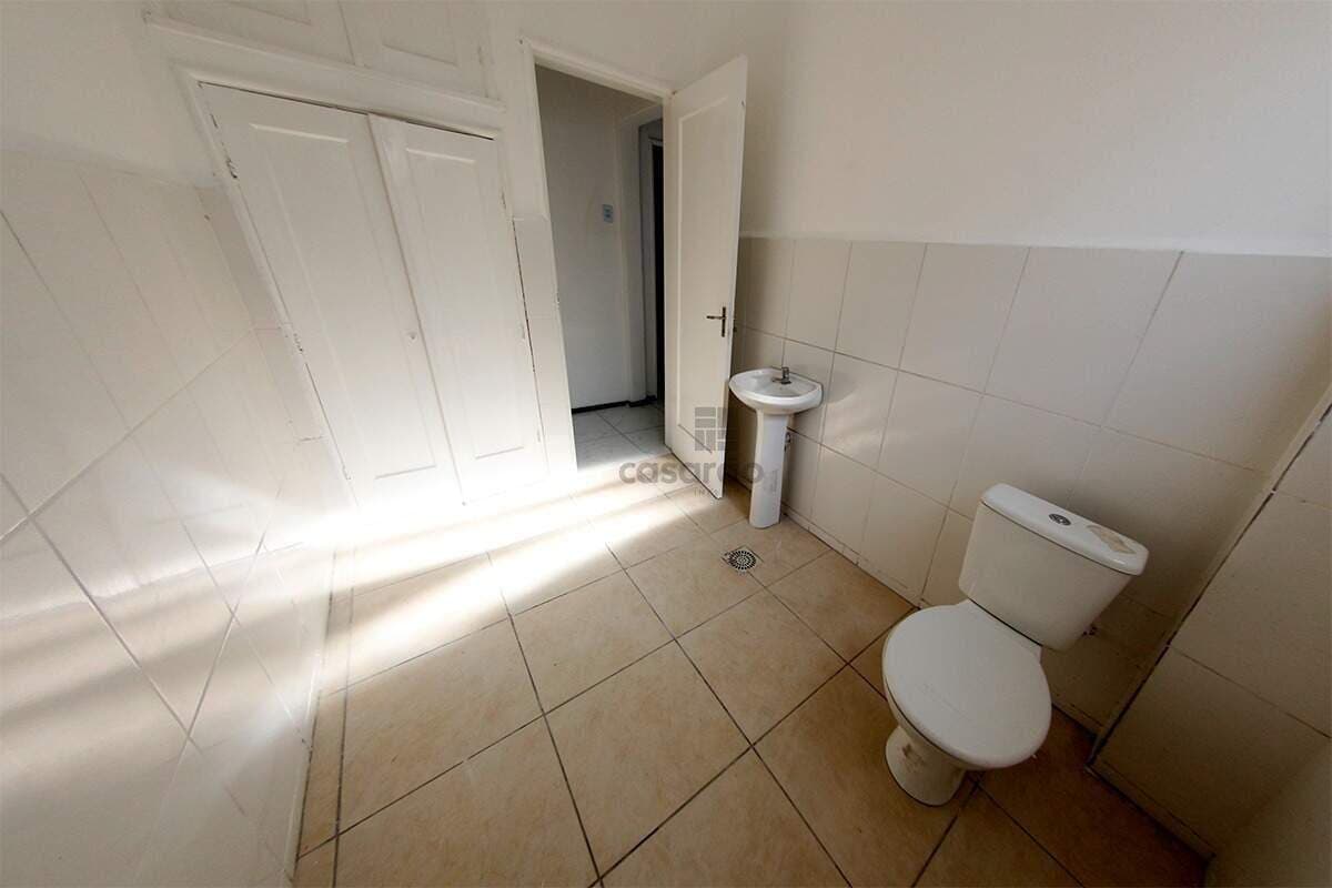 3ot5t-sala-no-pelotas-banheiro-social.jpg