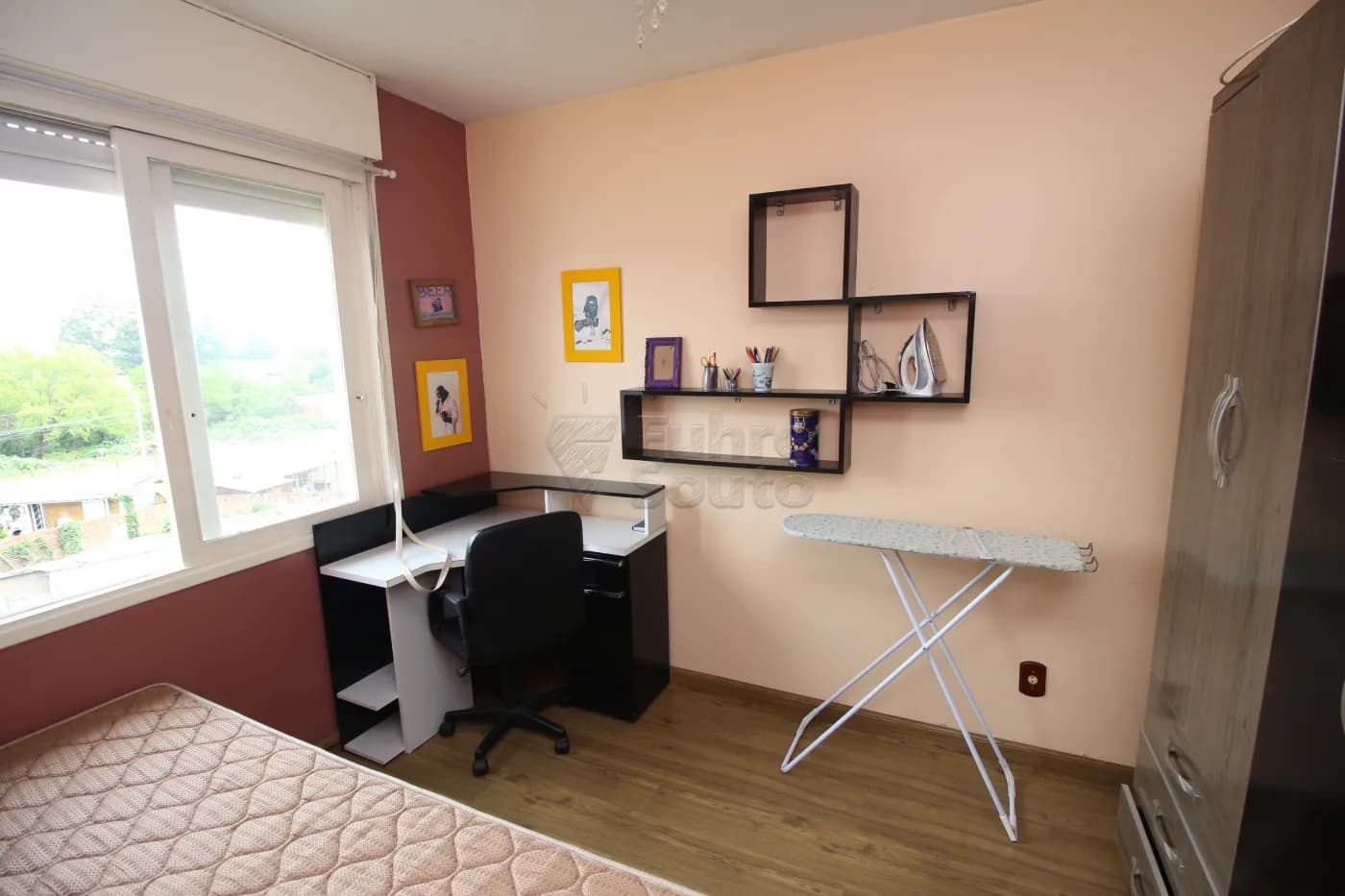 3tt5f8-dormitorio.webp