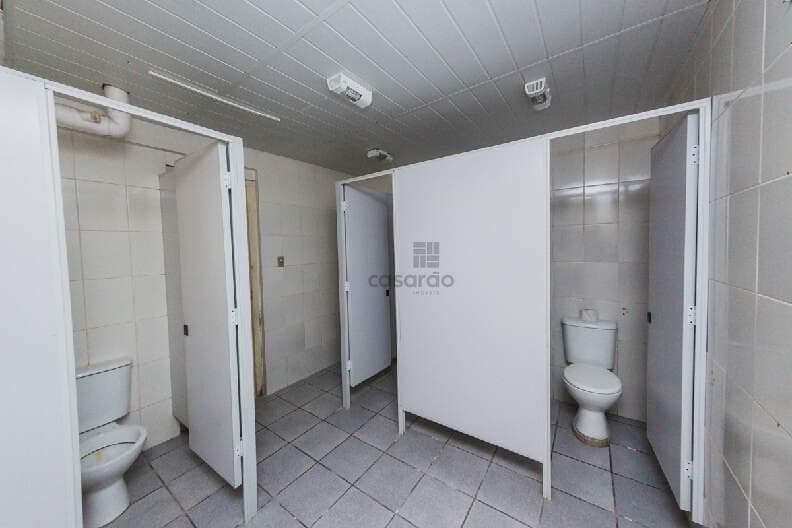 3uepu9-predio-no-centro-banheiro.jpg