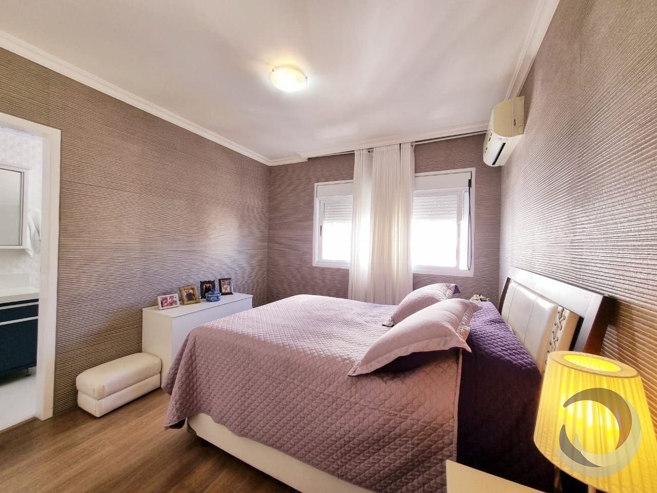 3xn6kp-ias7zF702Q9409_2579364d134b51beda.jpg