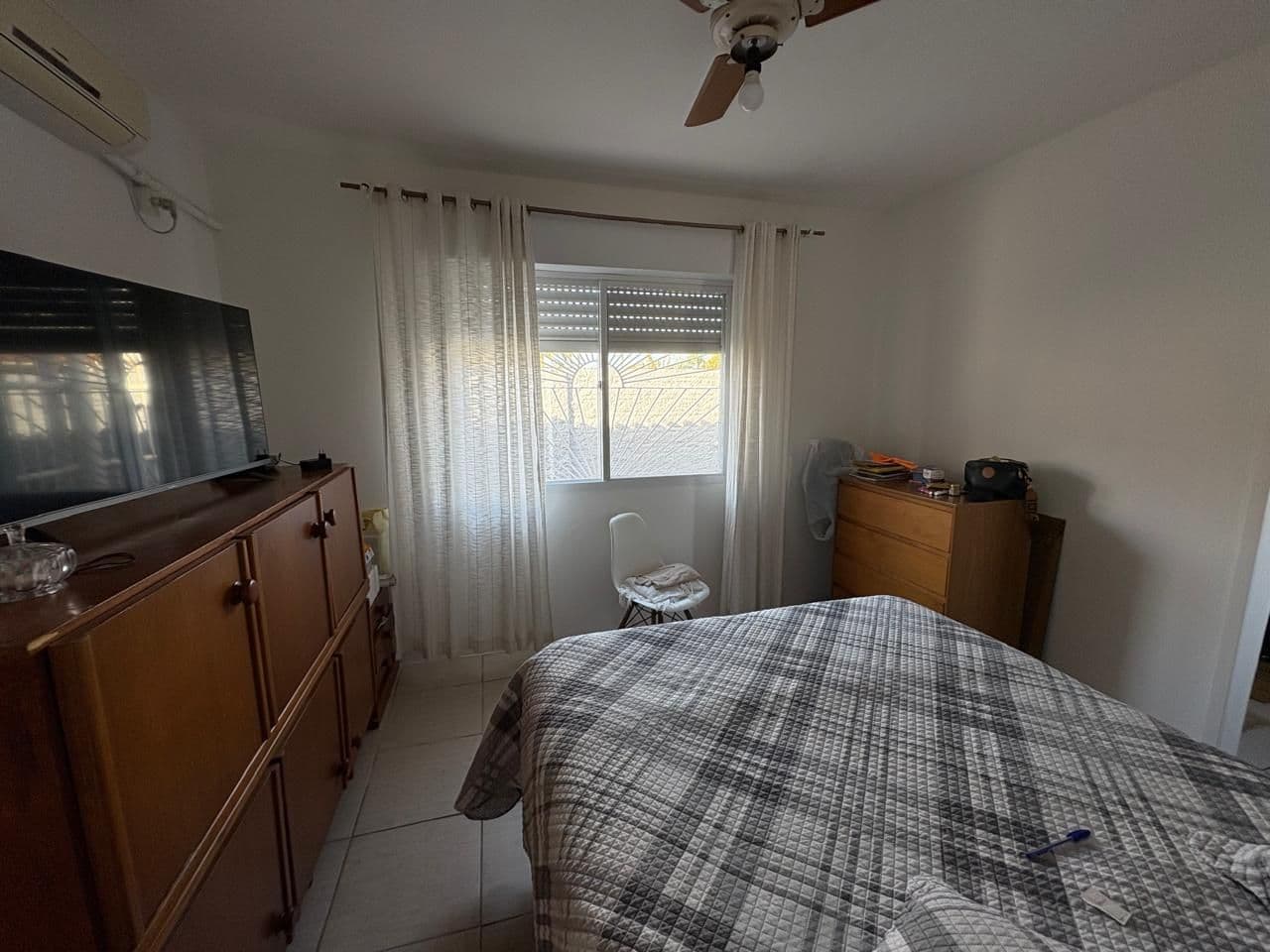 40jvi7-img-264504699