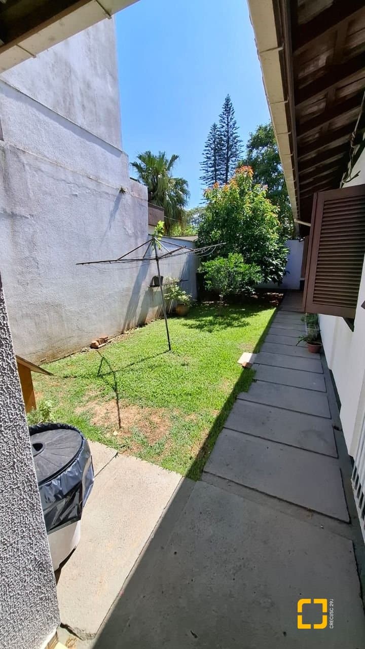 44q2th-jardim-2.jpg