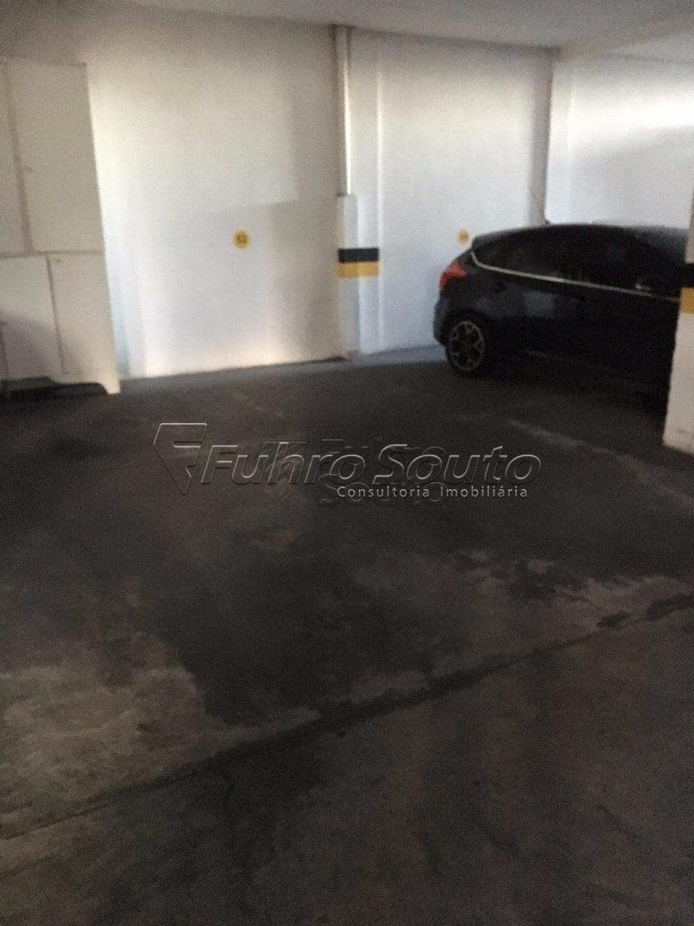 4rc03-vaga-de-estacionamento.jpg