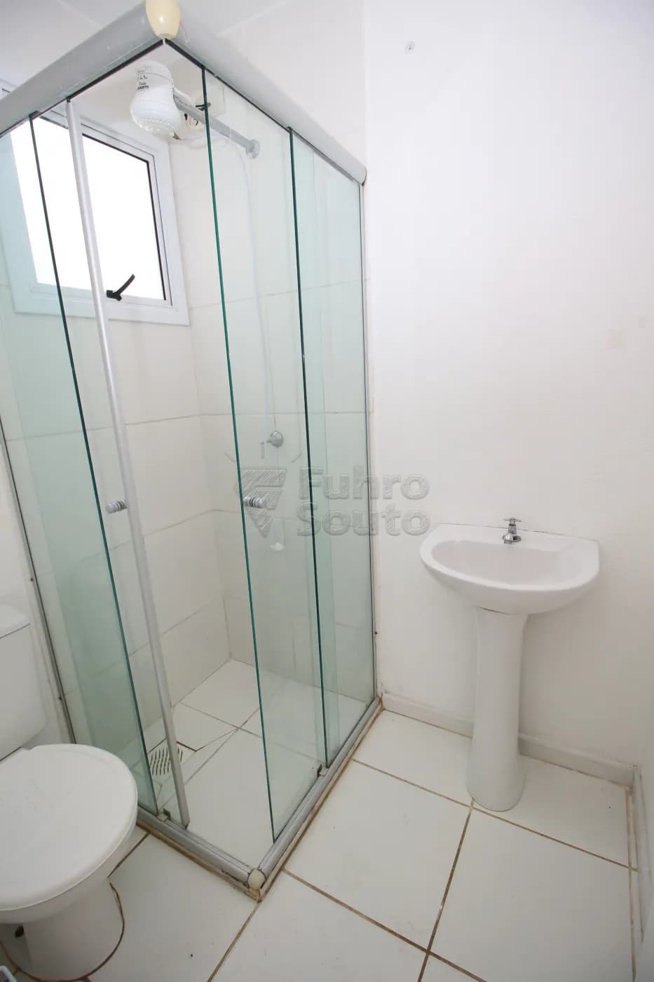 555m05-banheiro.webp