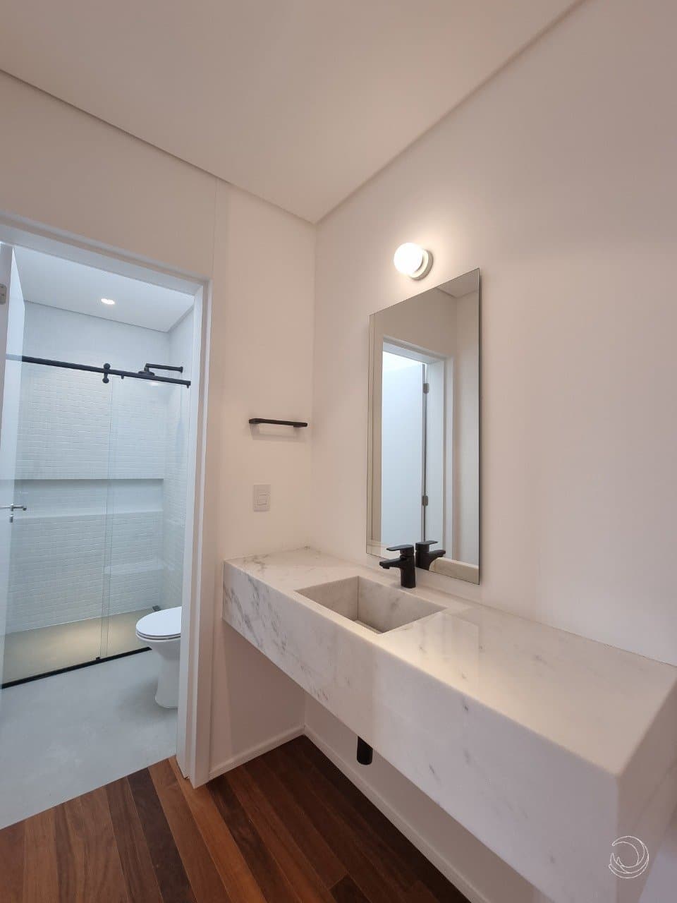 58oi2f-iZBO3KZK73l4hF_2695666a785e172612.jpg