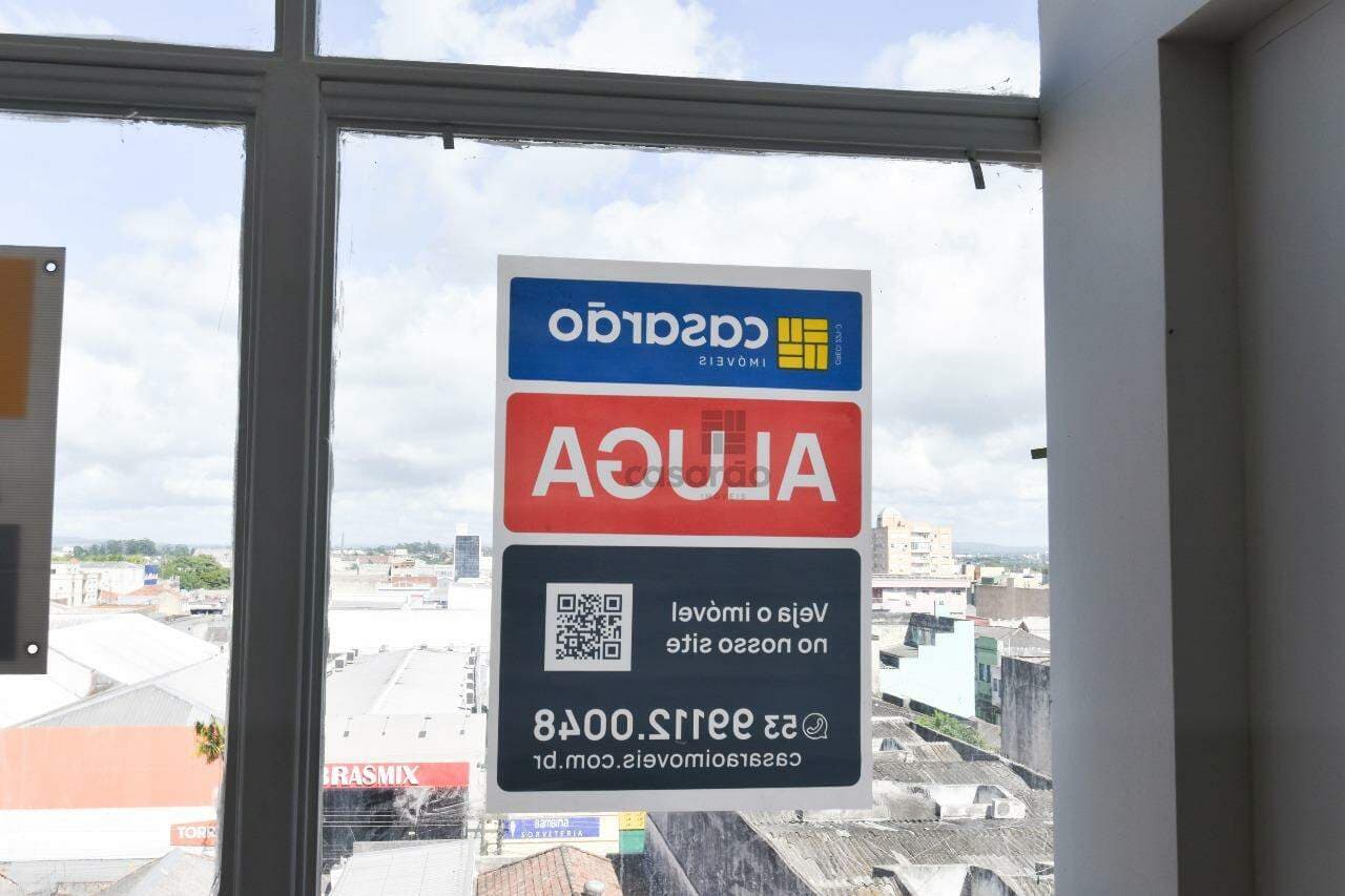 5enwx-sala-no-pelotas-placa.jpg
