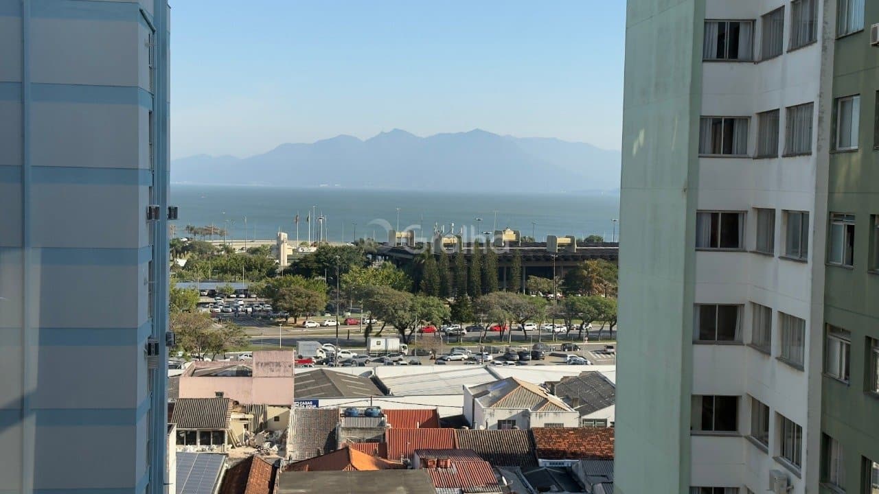 5gm4pq-iCnt1_3923368794b967e79a.jpg