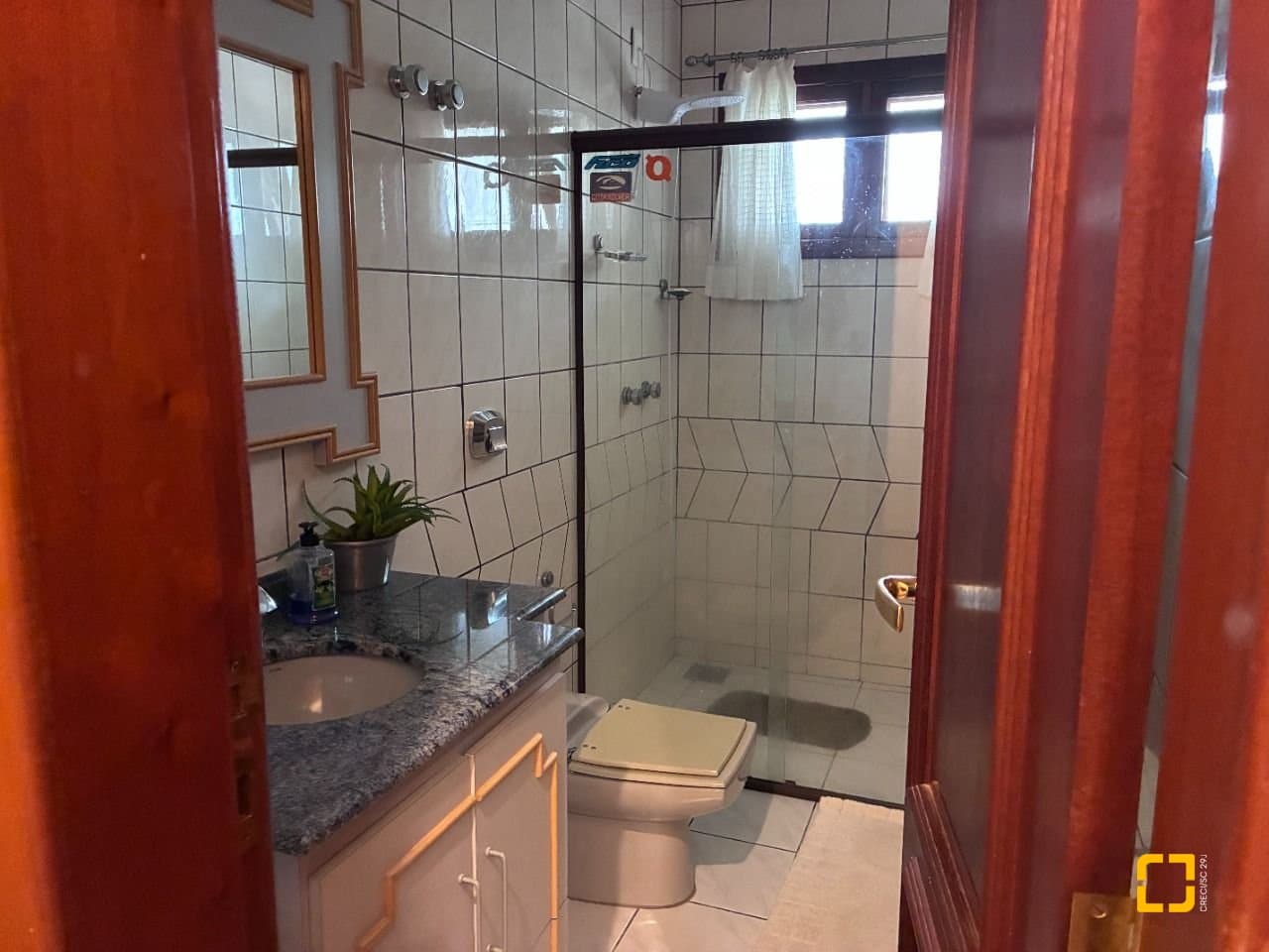 62i2s-iy45J51w982eL_5851769a0cc1c7da87.jpg