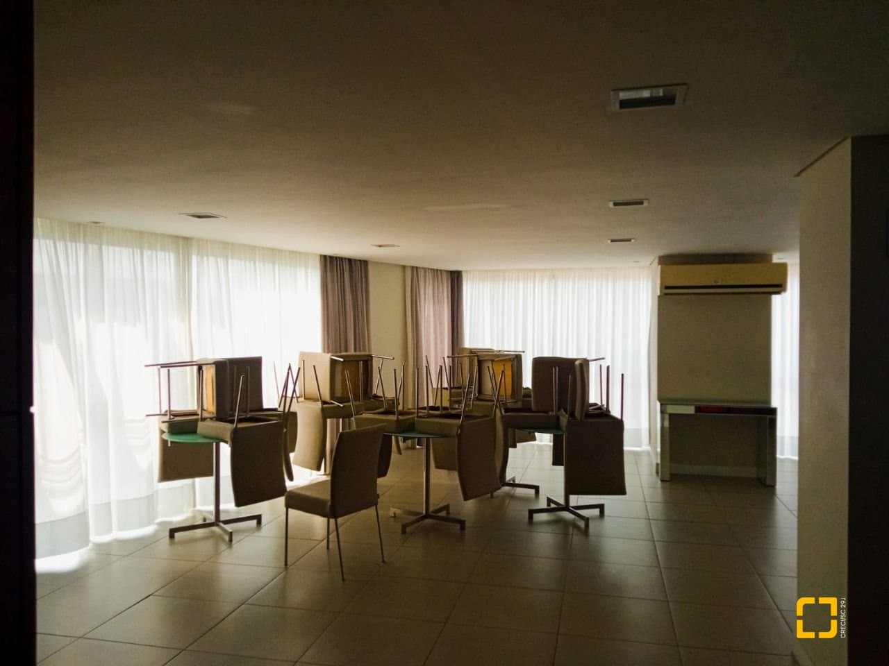 6aabnd-i1j328_5001367092ee4e0996.jpg