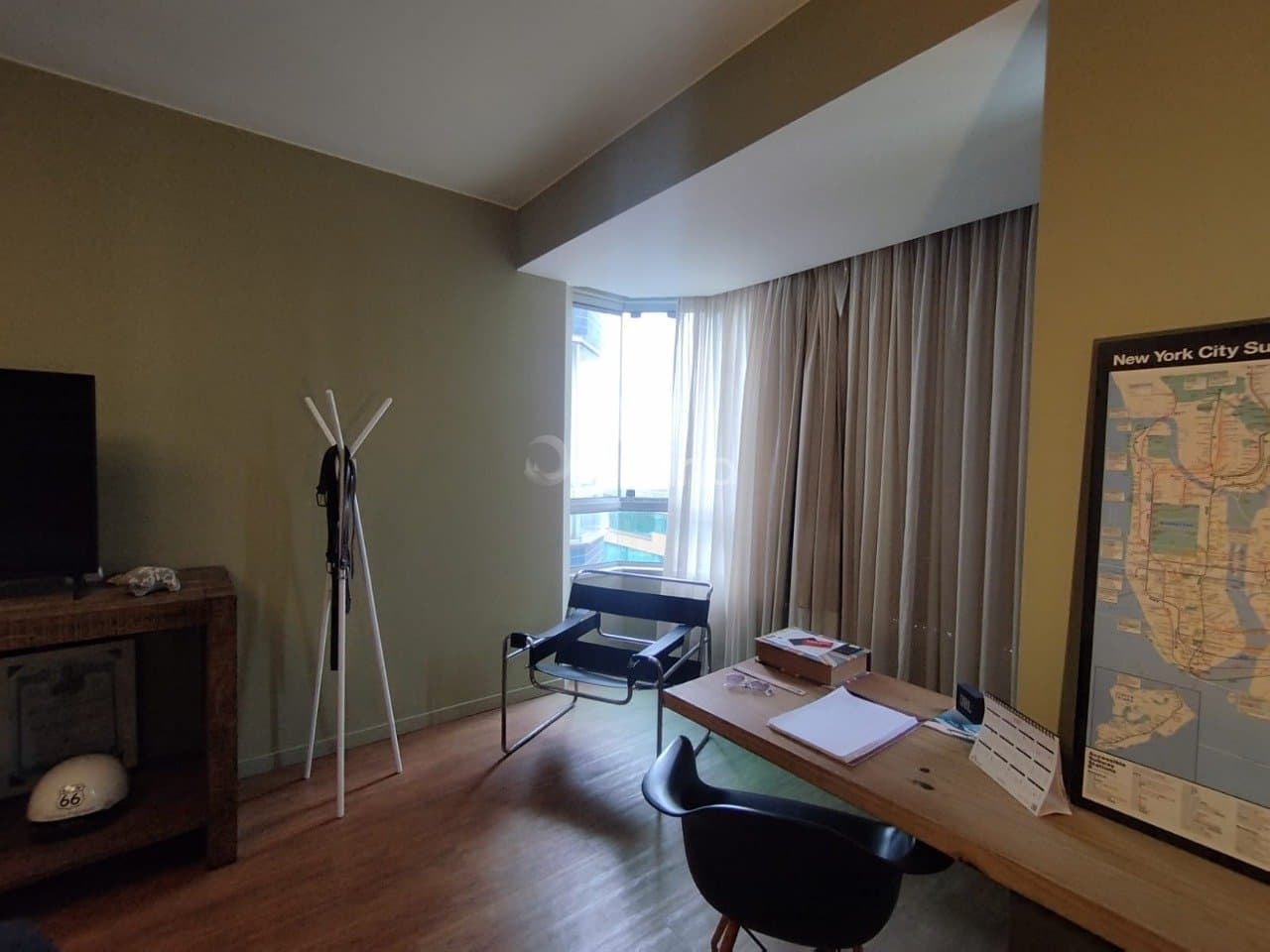 6btbh-ite192bR1_3970468a61b942da02.jpg