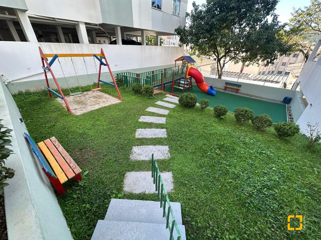 6fdhn-ihKh3_52624683de8d693020.jpg