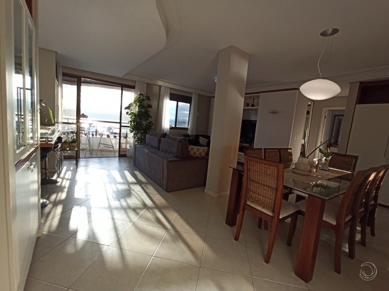 6fx86-it46u6ECem76nu2HFOJ_35708671fdd1b920b4.jpg
