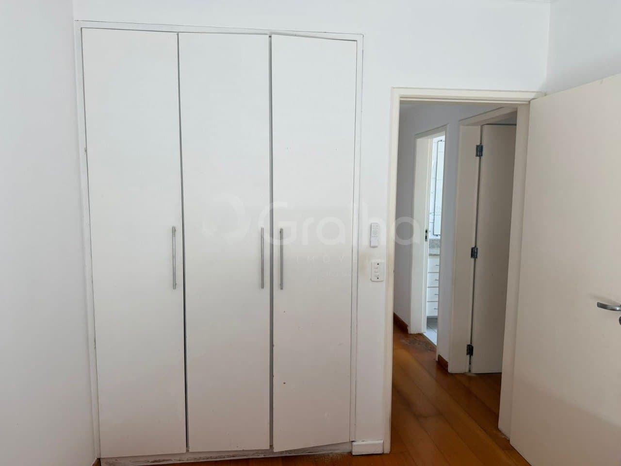 6ho2q9-iOZ8vchn_4169569b05ad37c767.jpg