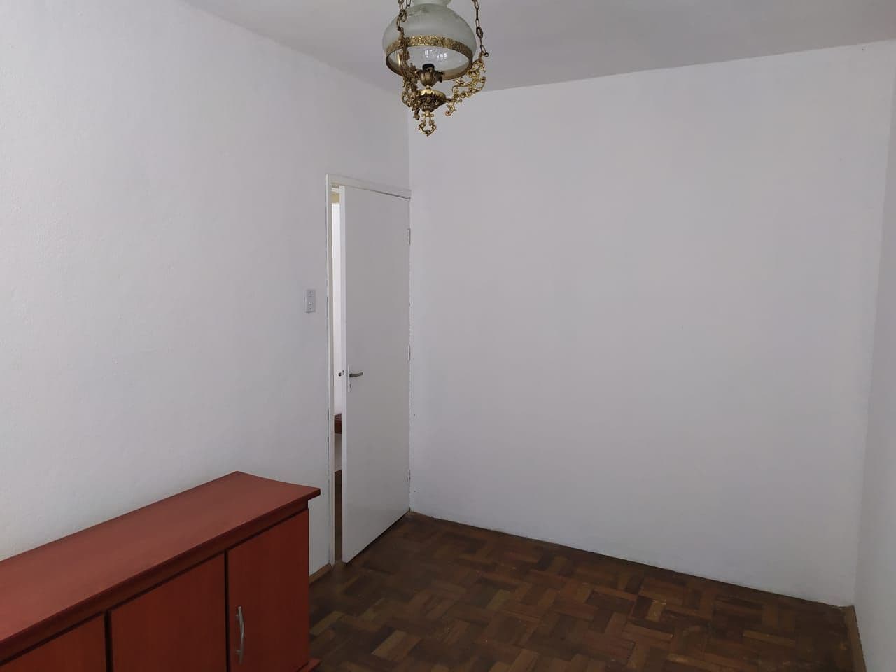 6kcwg4-img-258187194