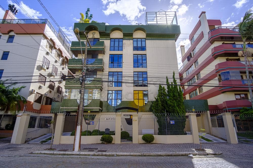 6yybq-fachada.jpg