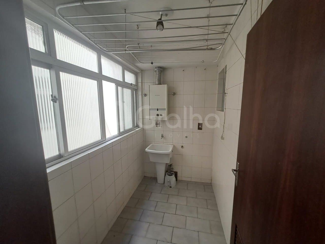 79uh5-i13j2a2OP7_4085069139c2fe279e.jpg