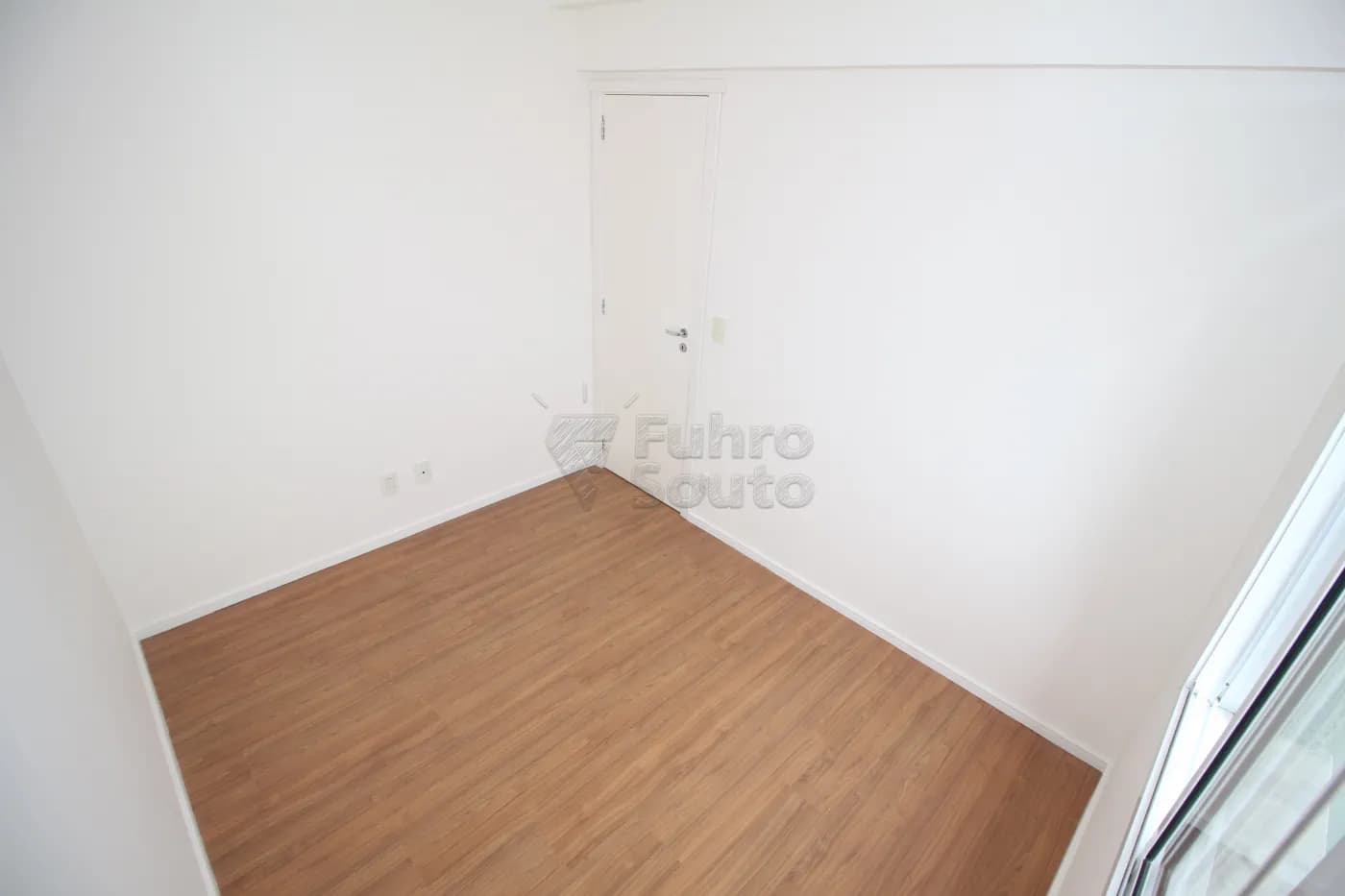 7f3ksd-dormitorio-2.webp