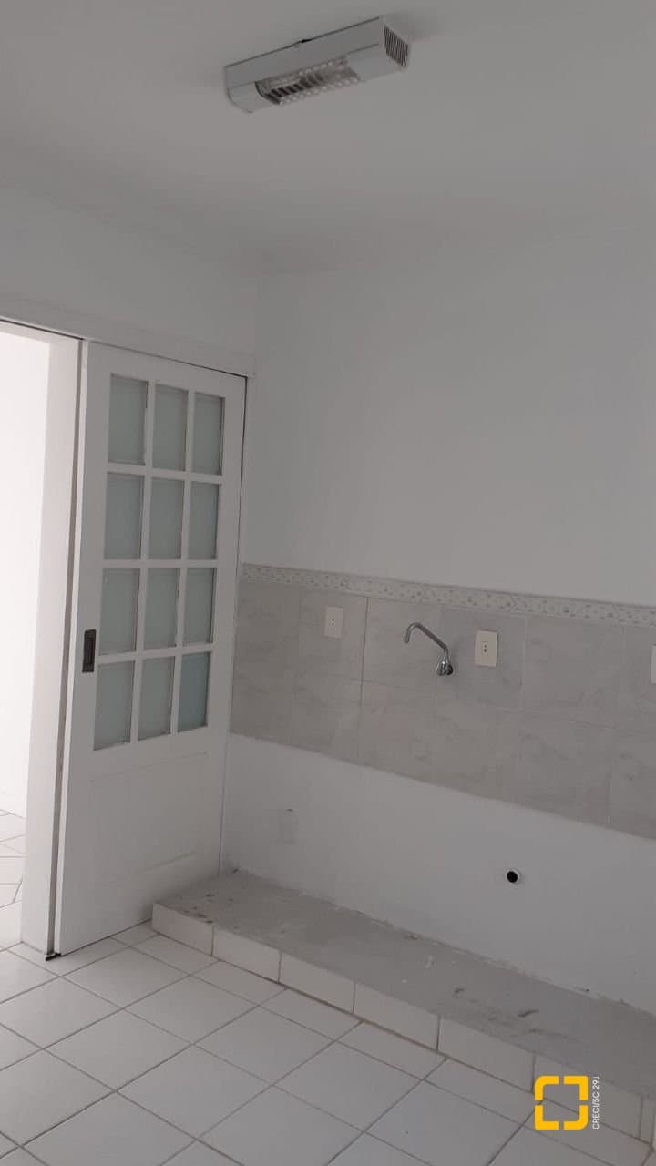 7fk0vxj-i9gF81552r_4948266f2cbd81f5e2.jpg