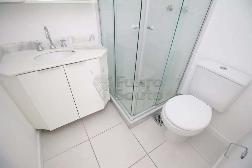 7ishxn-banheiro-suite.webp
