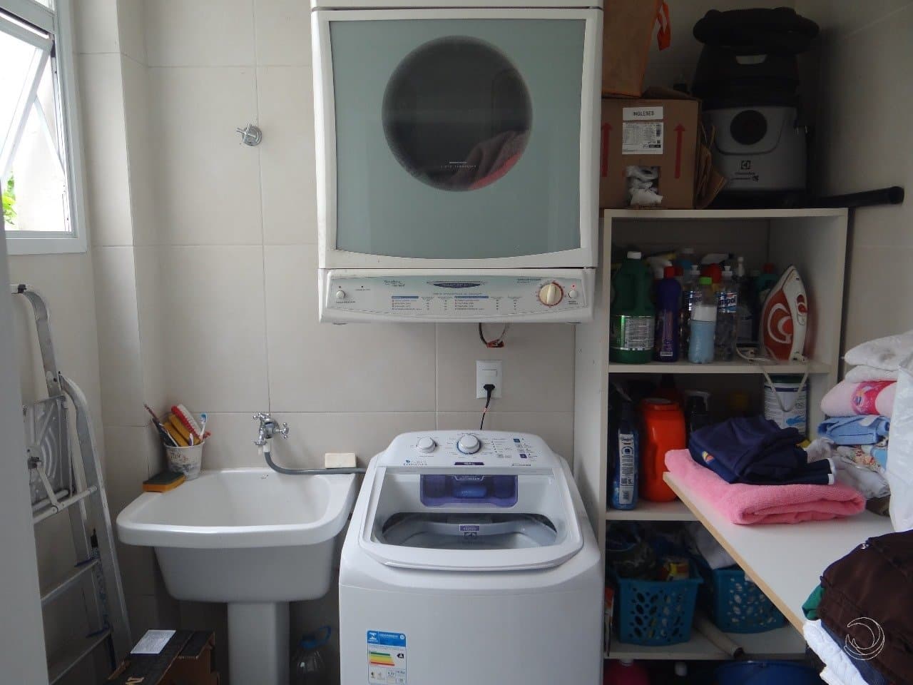 7opmv-iNSq55h3uR54s35a4dJr_3318166265f1598f25.jpg