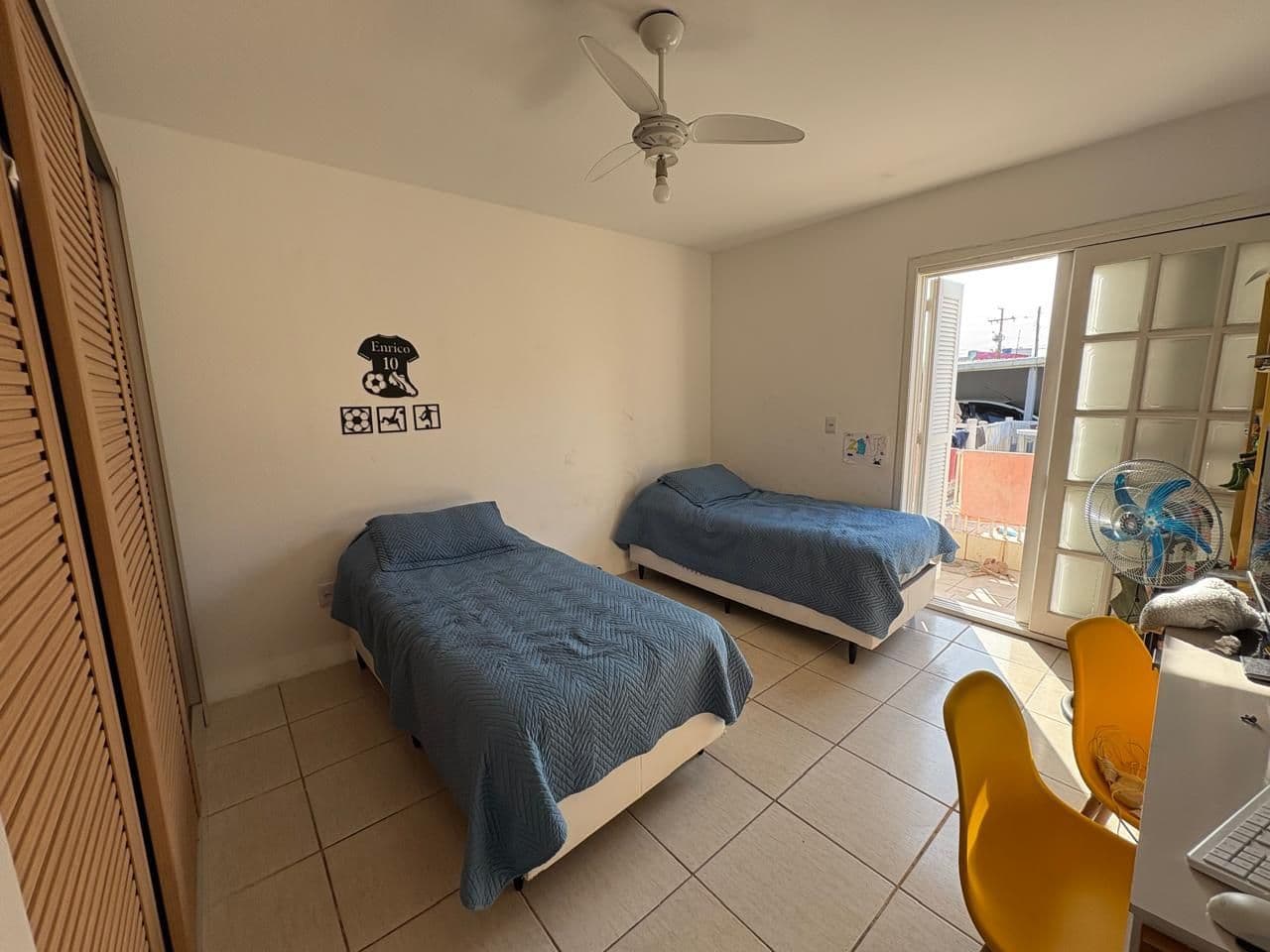 7vc09-img-264504705
